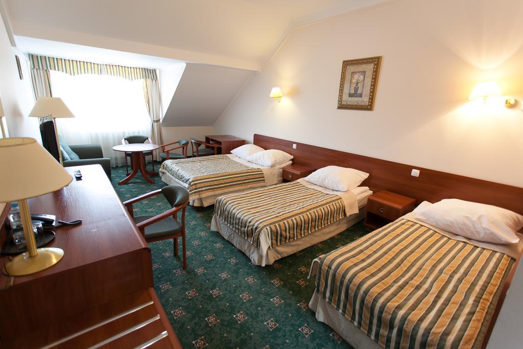 Hotel Twins II Varsovie Chambre photo